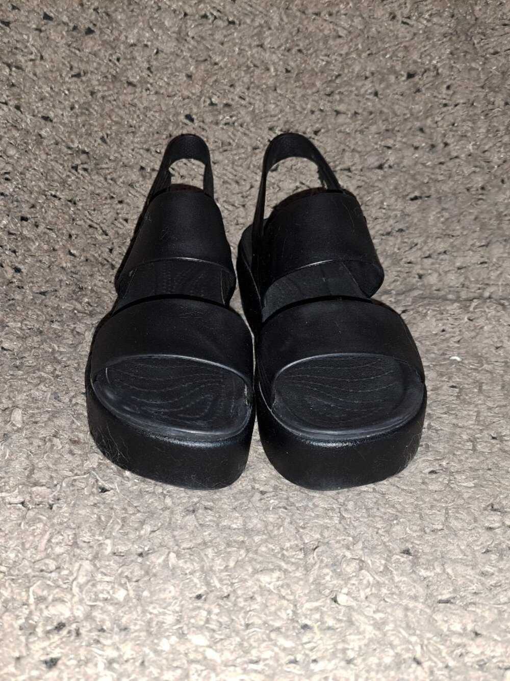 CROCS-Brooklyn-Low Wedge Platform Sandals-LiteRide-Sz 6-Excellent - Picture 3 of 8
